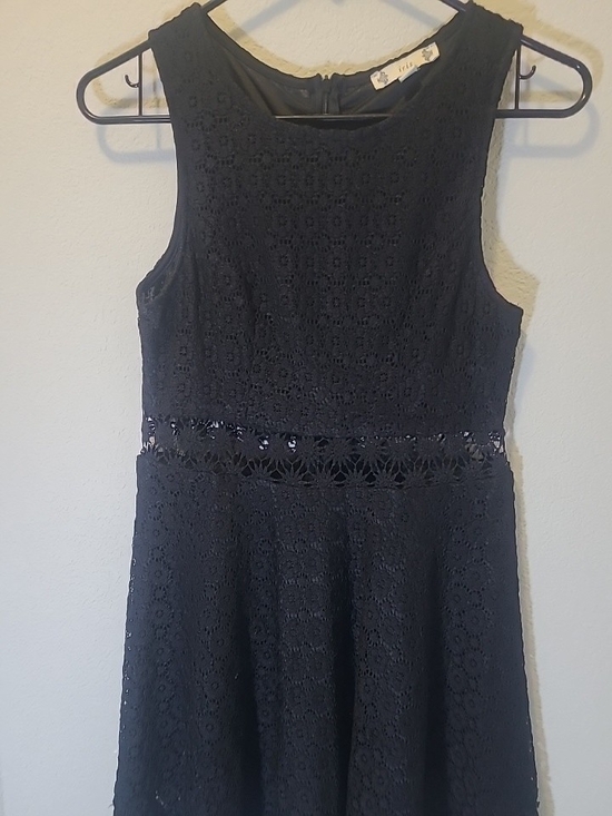 iris Dresses & Skirts - iris Black Sleeveless Lace Mini Dress